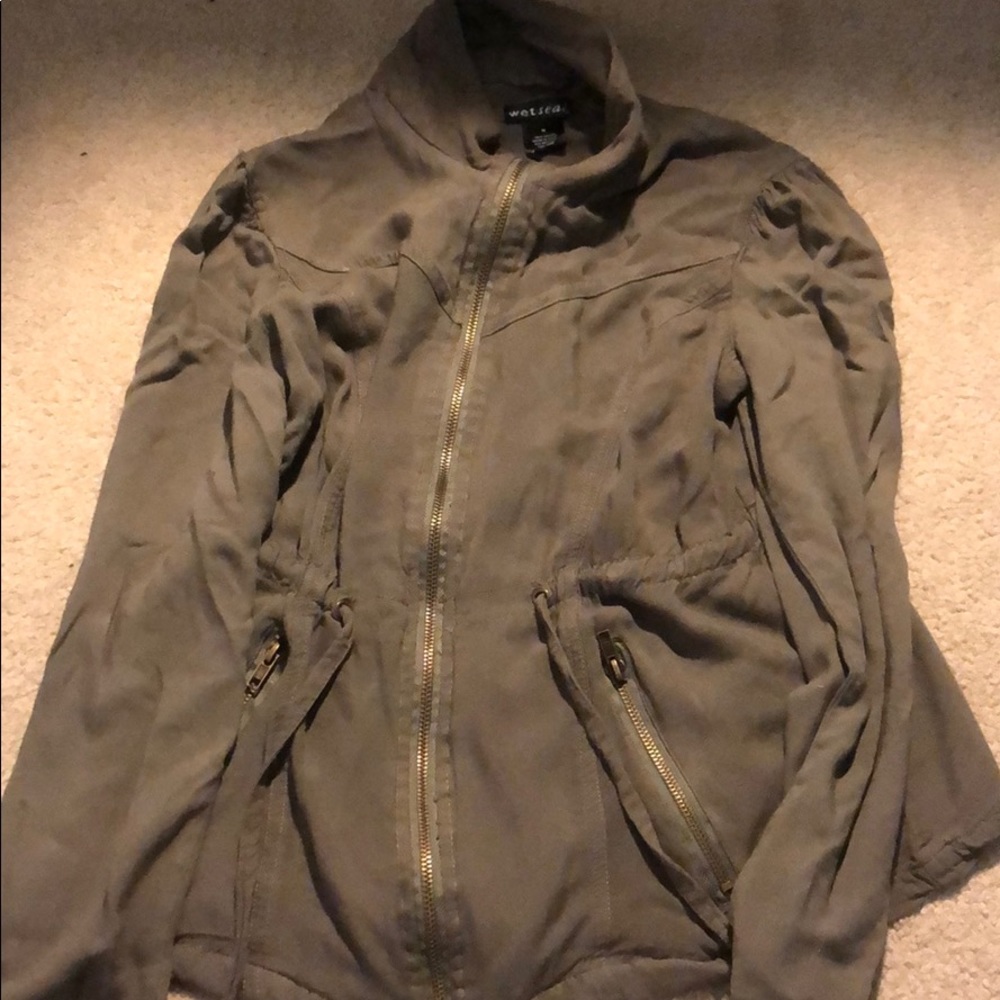 Cute lightweight fall jacket
